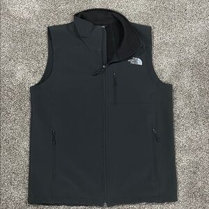 The North Face Windwall Vest Size Small